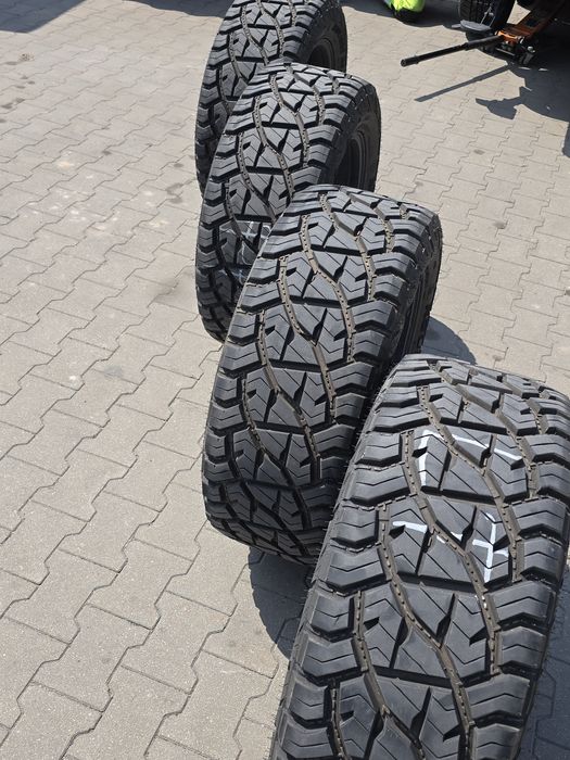 Alufelgi  z oponami ram 1500 20 cali 33x12.50 r20