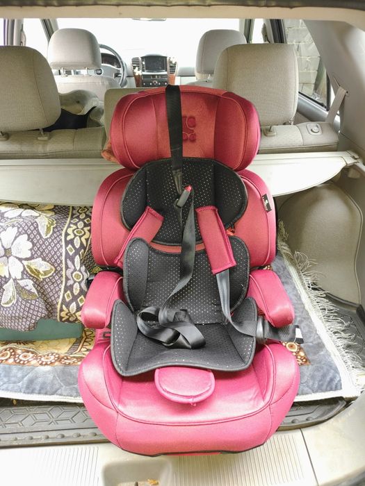 Продам детское автокресло