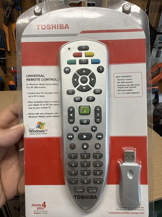 Comando Toshiba Media Center com receptor USB (novo)