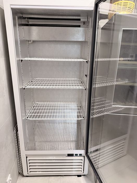 Szafa chłodnicza , Chłodnia,  na kwiaty, ciasto,