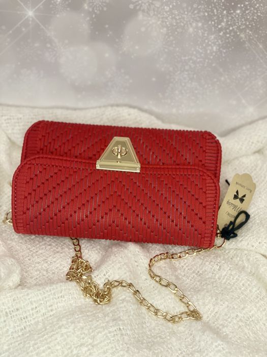 Czerwona torebka kopertówka ze sznurka poliestrowego