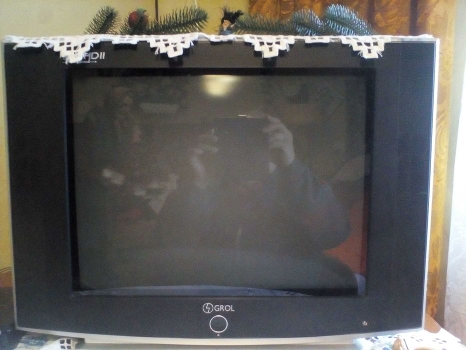 Телевизор цветной
