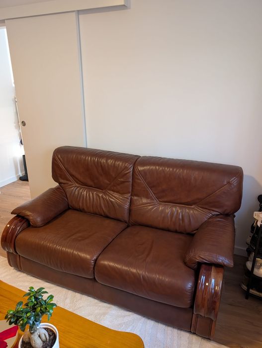 Conjunto sofá 2 lugares + 2 poltronas individuais