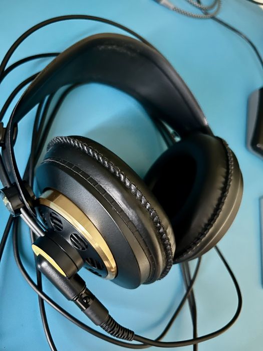 Auscultadores AKG K 240