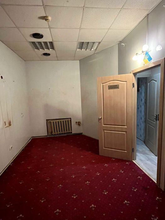 Торгове приміщення центр