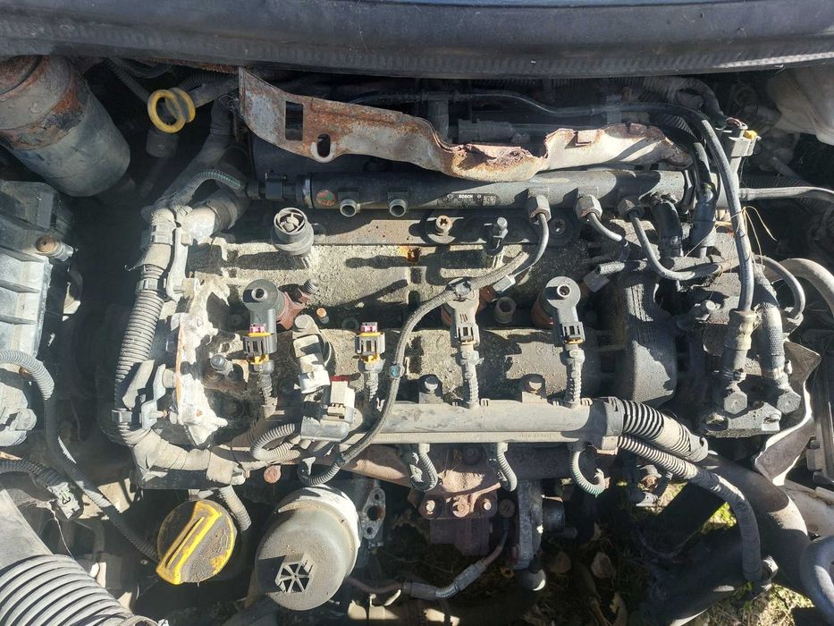 Silnik słupek Opel corsa D 1.3 CDTI - 75km - A13DTC