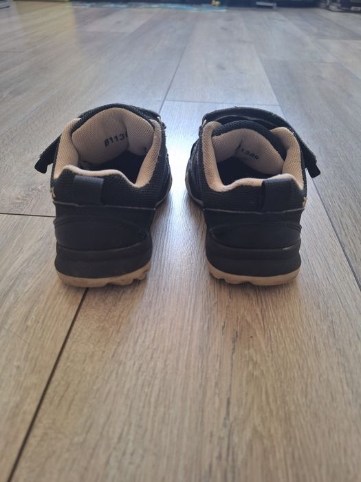 Кросівки 30розмір