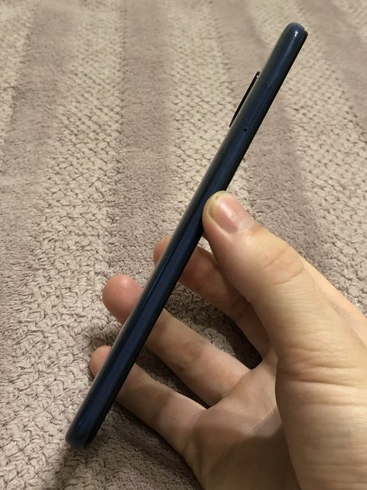 Телефон Xiaomi Redmi Note 9 4/64gb