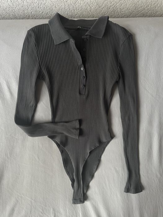 Сіре боді в рубчик zara розмір s