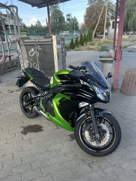 Kawasaki ninja 400 2018