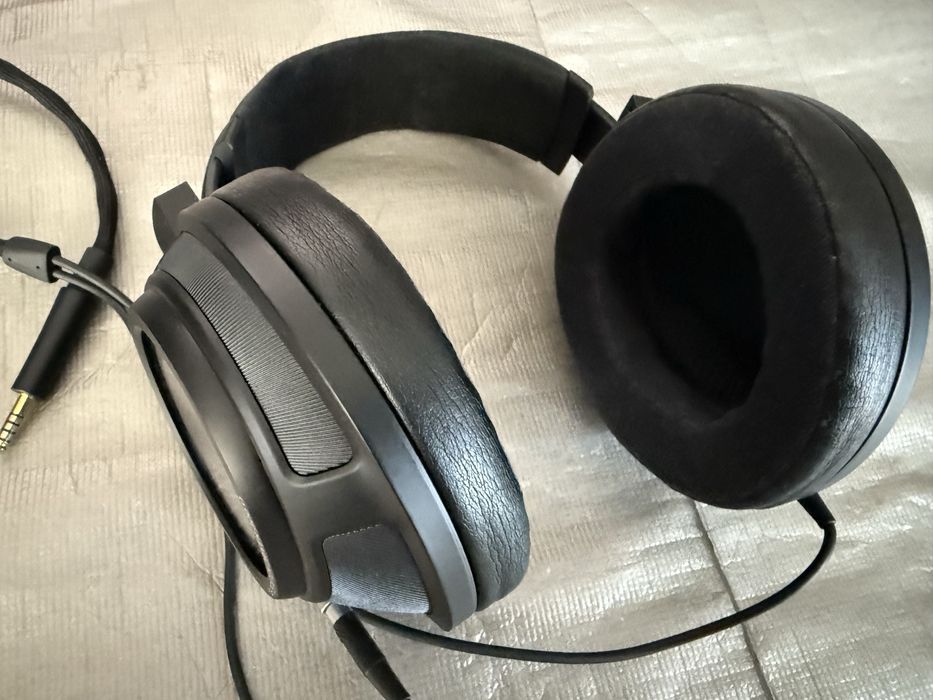 Sennheiser HD 820