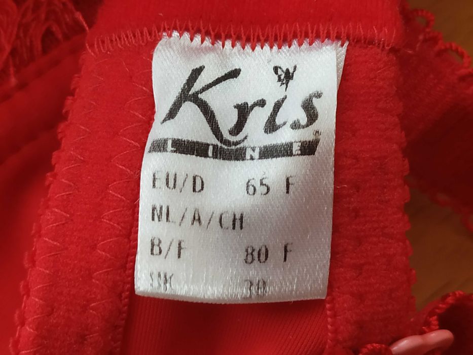 Czerwony biustonosz Kris Line 65 F