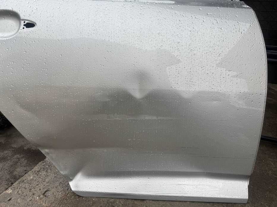 Продам двері задню праву на авто KIA Optima, K5