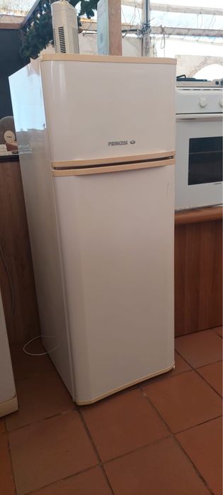 Frigorifico em funcionamento