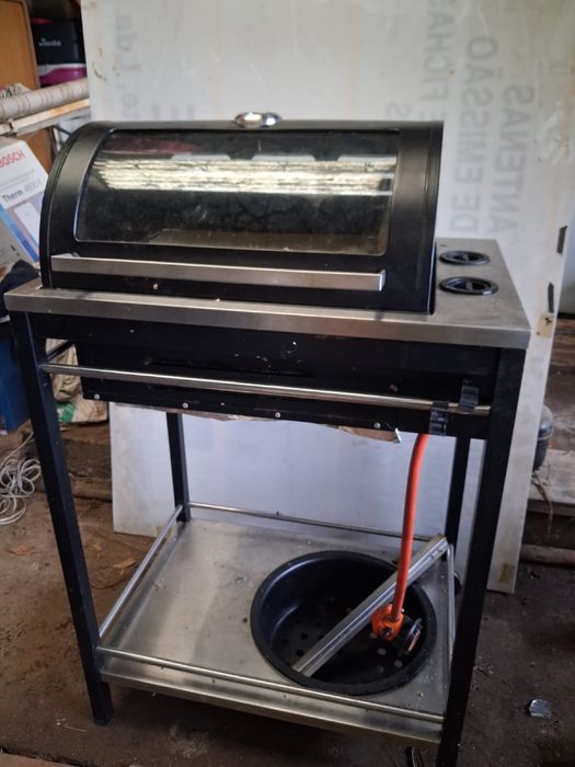 Churrasqueira a gás