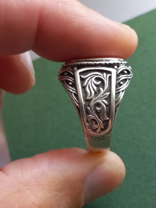 Elegancki masywny srebrny sygnet