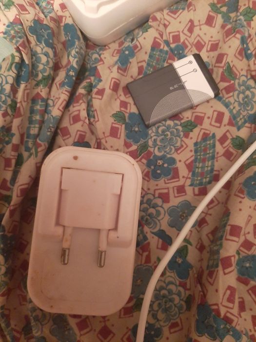 Продам жабку для заряду батареї