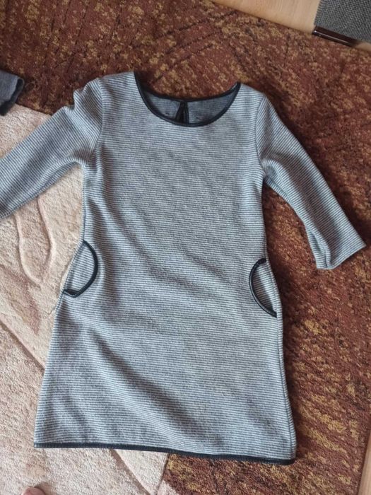 NOWA Szara ocieplana sukienka damska