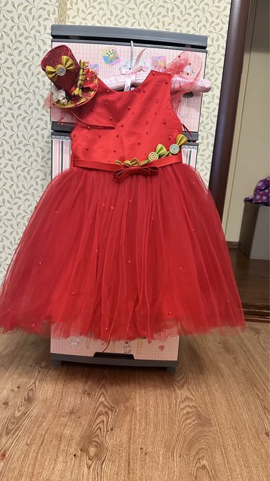 Карнавальне випускне святкове плаття