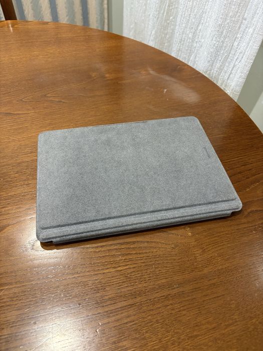 Microsoft Surface Go 2 8GB/128GB + Teclado + Rato Microsoft