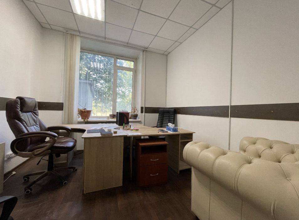 Краща ціна, проспект Науки, метро Деміївська, приміщеня 175 кв.м