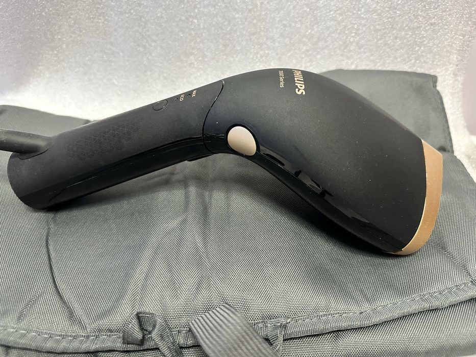 Відпарювач Philips STH7060