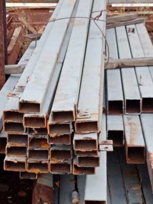 Труба профильная б у.