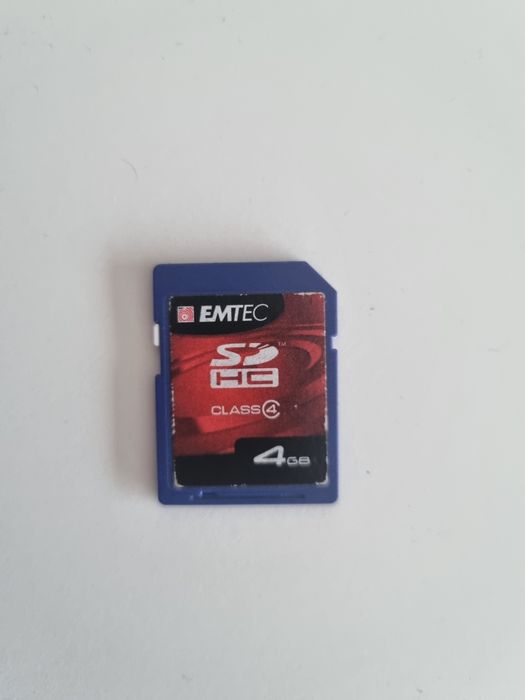 Vendo cartao SD HC 4 GB marca EMTEC