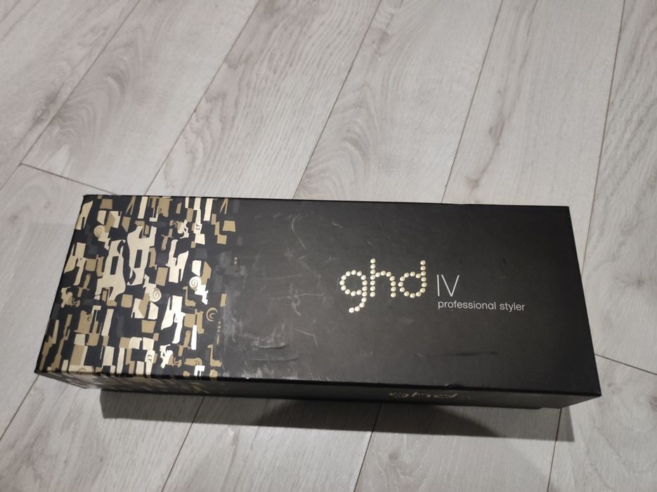Nowa prostownica do włosów ghd IV Styler Collection czarna na prezent