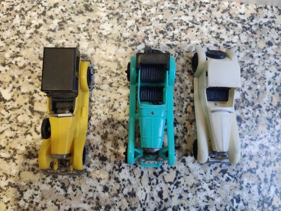 Модели автомобилей . Сет. Дешево.