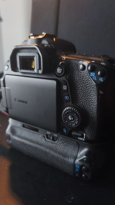 Canon 70D + Grip