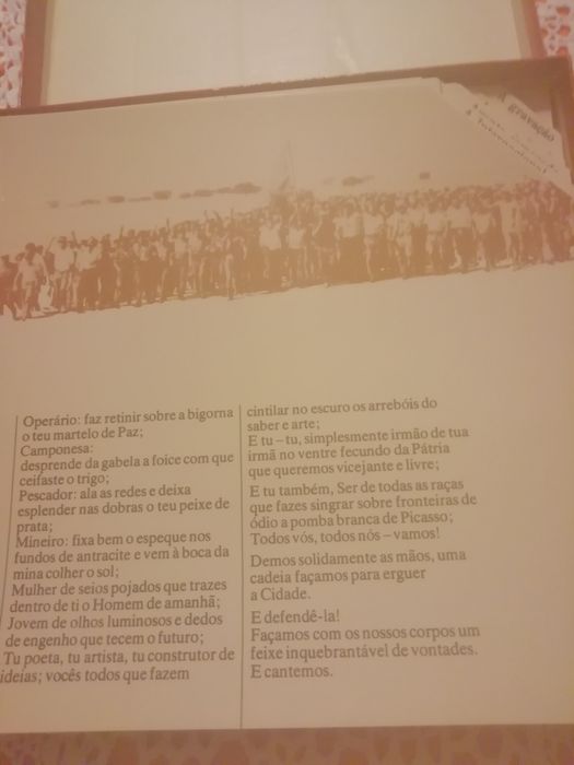 A Internacional e Avante Camarada
