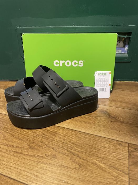 Crocs klapki na koturnie 37 38