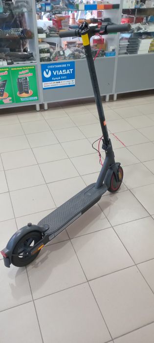 Xiaomi Mi Electric Scooter Pro 2