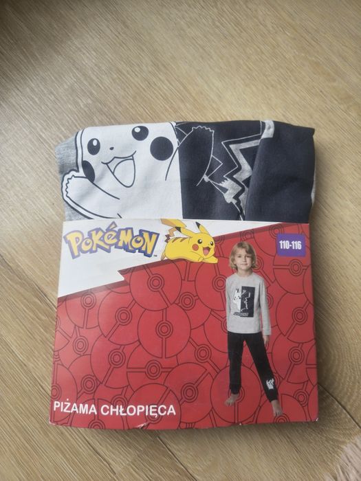 Nowa piżama Pikachu dla chłopca r. 110/116