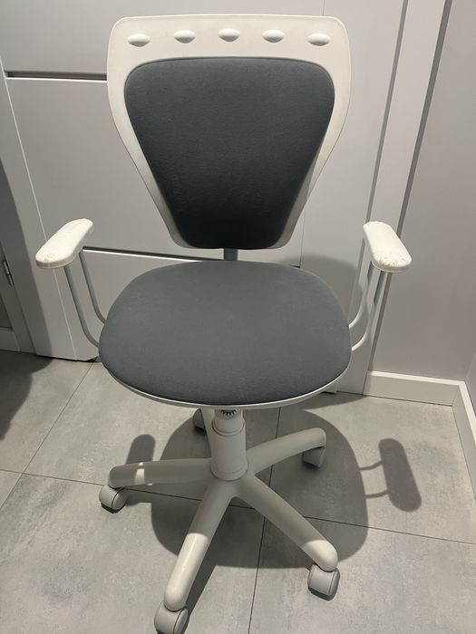 Krzesło biurowe fotel obrotowy dla dzieci