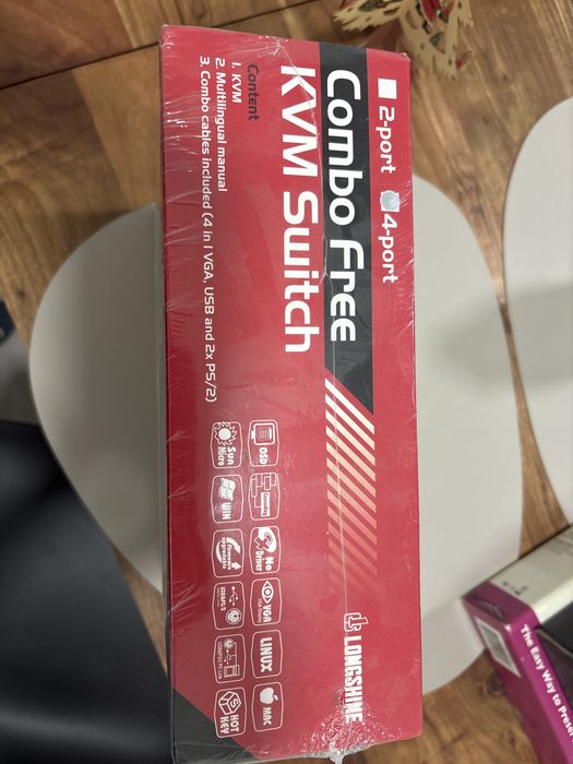 KVM 4 entradas VGA, teclado e rato