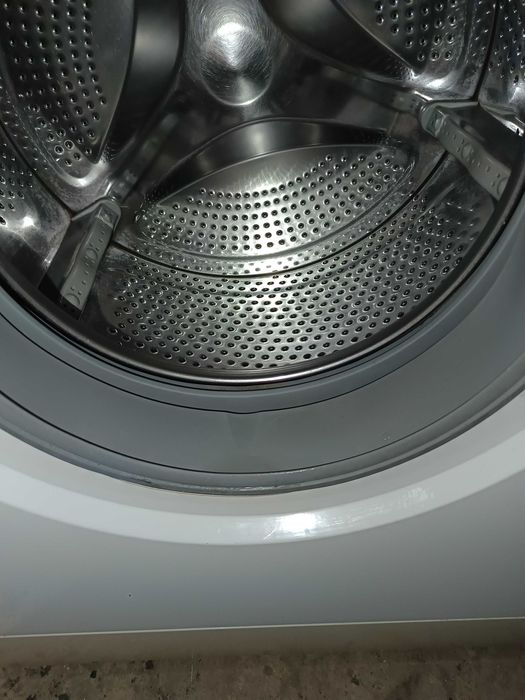 Продам стиральную машину автомат в хорошем состоянии.