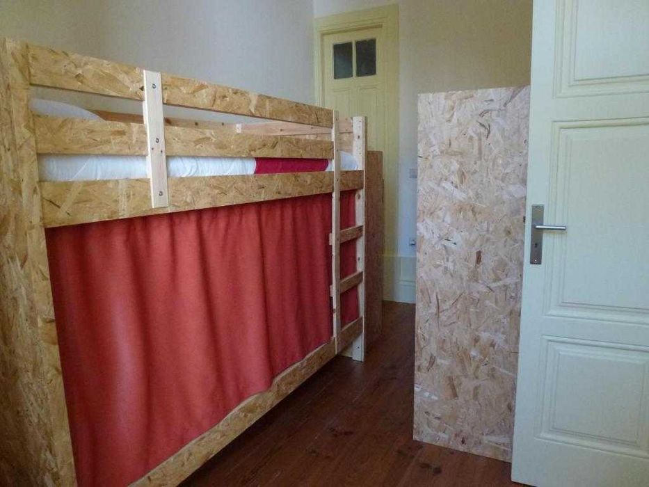 Quarto no Bonfim, Porto – Junto ao Campo 24 de Agosto