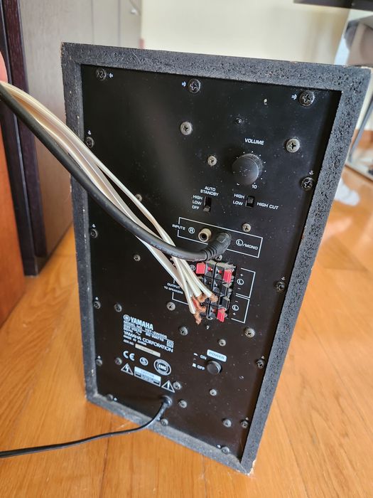 Yamaha YST-SW005 - subwoofer ativo - 60 watts