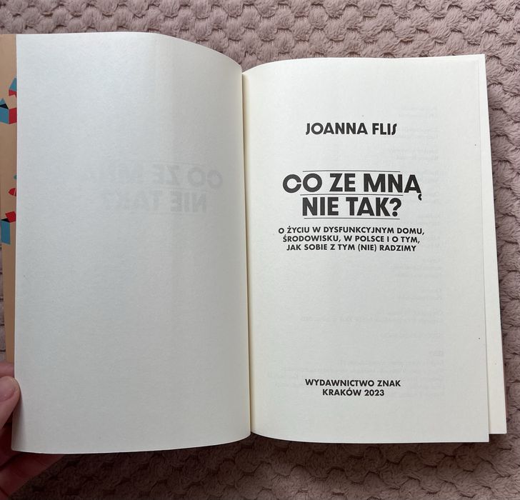 Książka Co ze mną nie tak? Joanna Flis – Znak