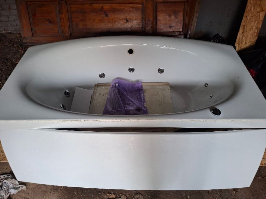 Продам ванну-джакузи