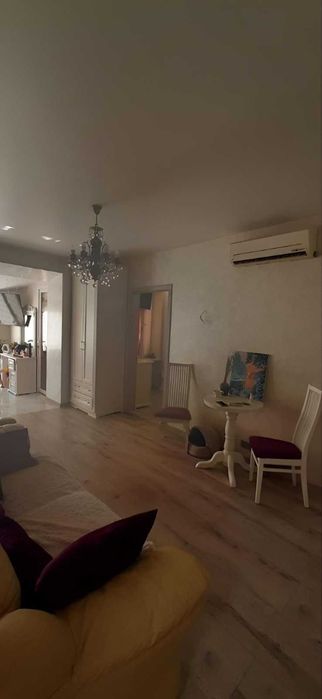 Продам 3 кімнатну квартиру по вулиці Клочківська IS