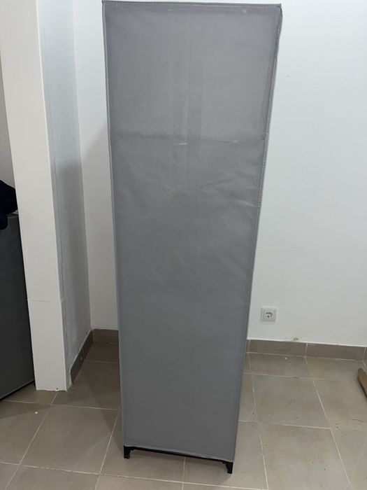 Roupeiro Cinzento IKEA