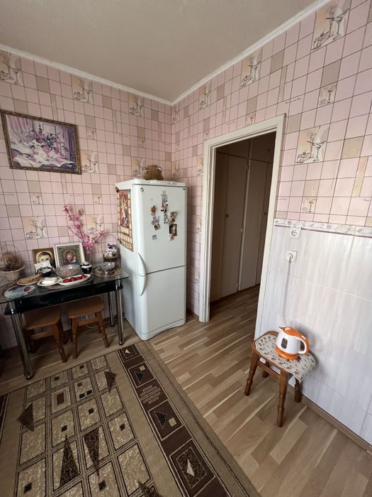 Сдаётся 1к кв Киеве 1500 грн