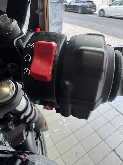 Triumph Speed Twin 900 - 2016
