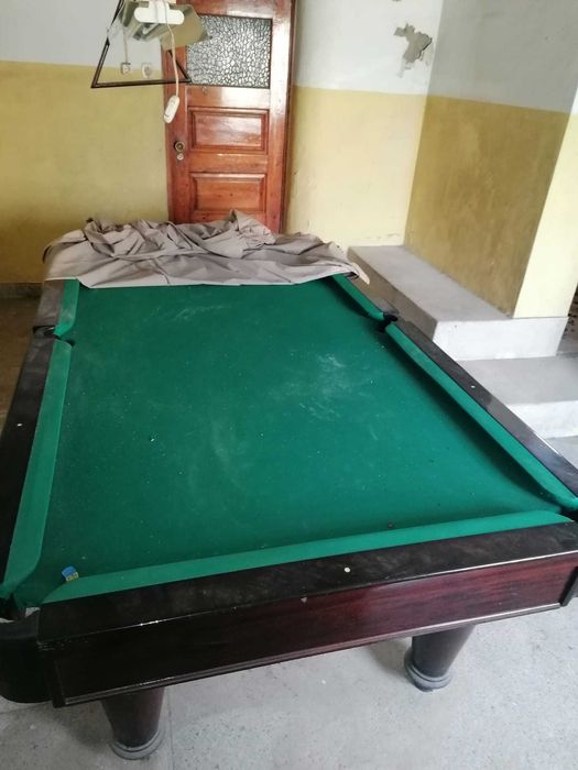 Recheio de restaurante- Sofás-Balcões e outros