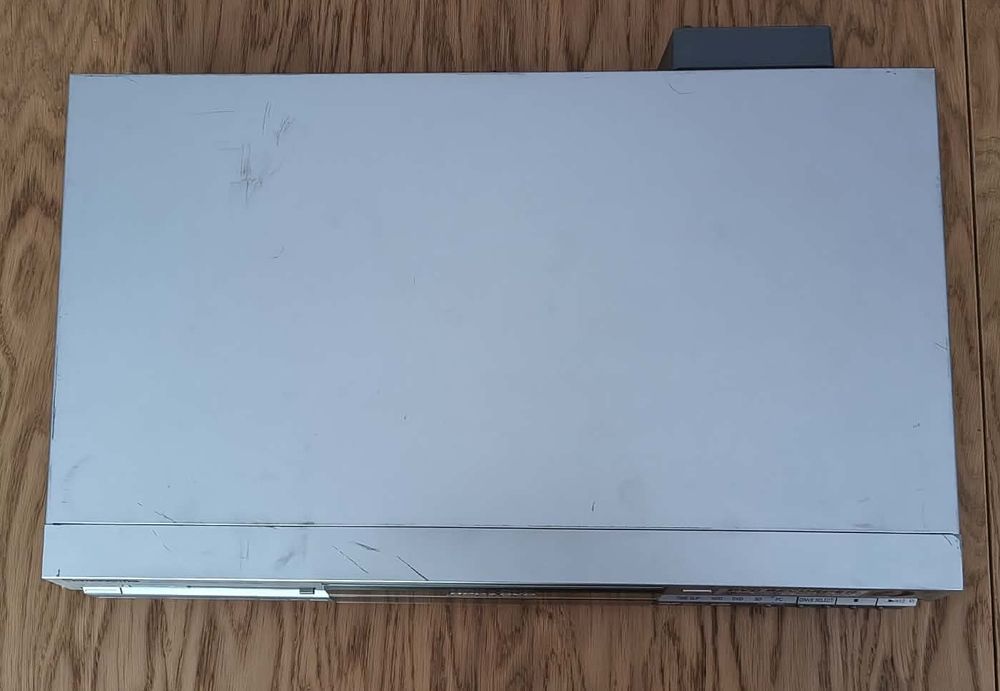 Panasonic DMR-E95H nagrywarka DVD dysk 160 HDD