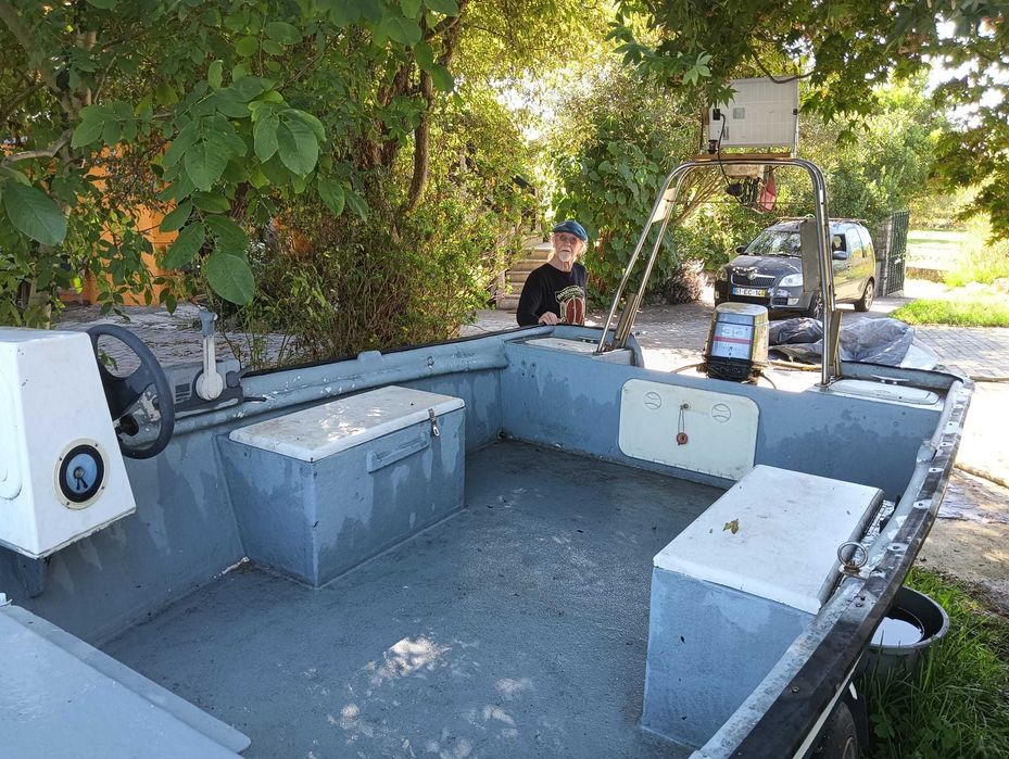 Sport fishing boat and pleasure craft 5m