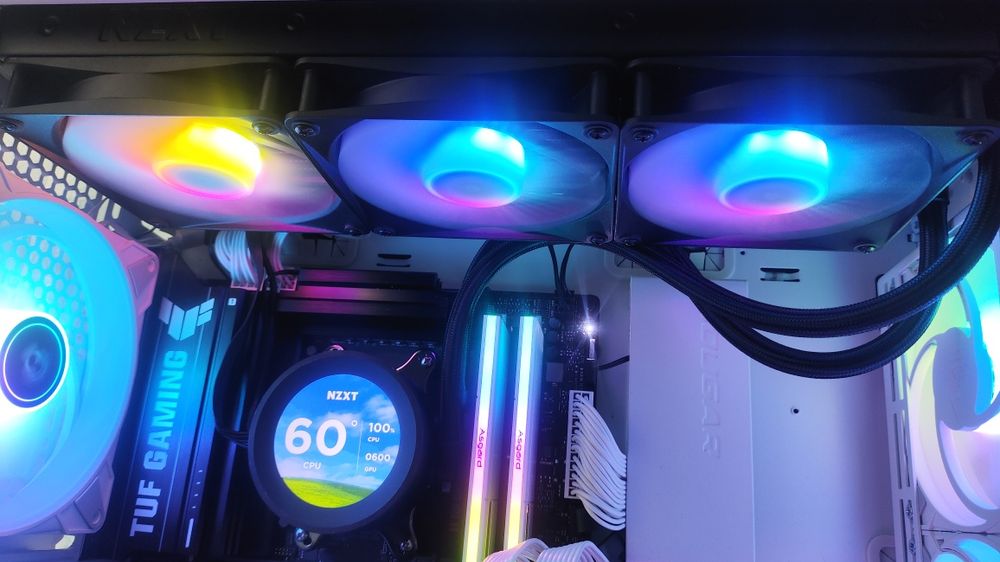СВО Водянка NZXT KRAKEN ELIT 360 RGB з екраном LCD display GIF Asetek